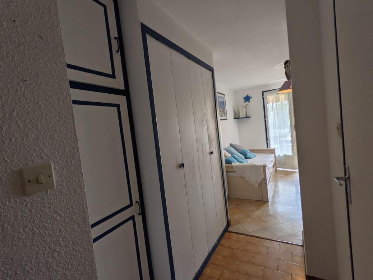 Appartement " Le Grand Bleu " A 3 Min De La Plage La Londe-les-Maures ภายนอก รูปภาพ