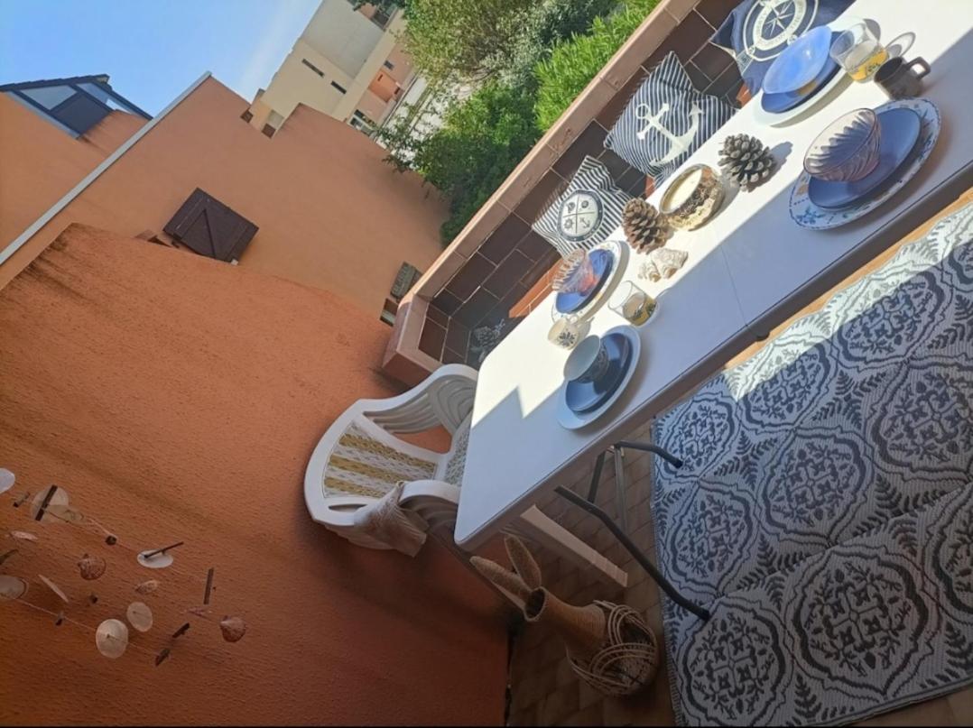 Appartement " Le Grand Bleu " A 3 Min De La Plage La Londe-les-Maures ภายนอก รูปภาพ